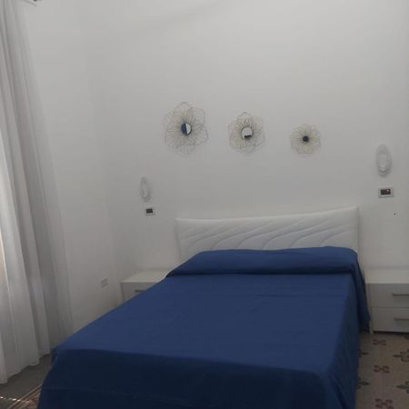 Guest House Lamphotel Militello باليرمو المظهر الخارجي الصورة