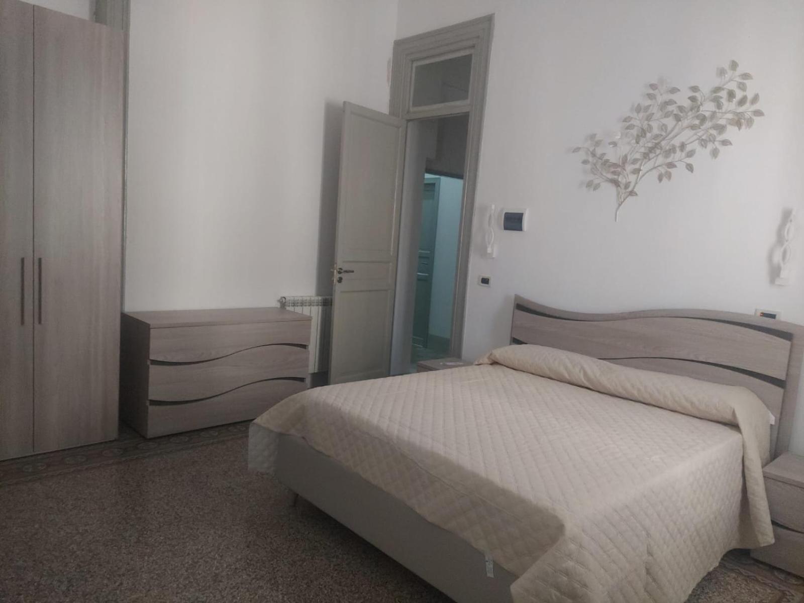 Guest House Lamphotel Militello باليرمو المظهر الخارجي الصورة